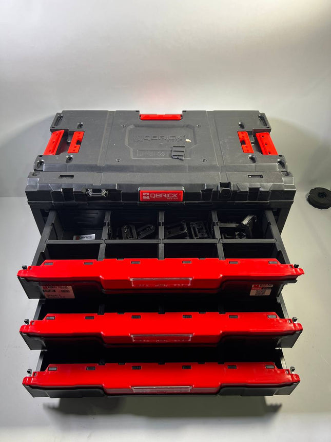 Qbrick System ONE Drawer 3 Toolbox 2 0 Werkzeugbox 587 x 380 x 340 mm 27 l mit drei Schubladen Beschaedigt 0 - toolbrothers