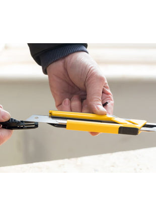 STANLEY cutter knife AUTOLOCK blade width 18 mm length 175 mm ( 4000787675 )