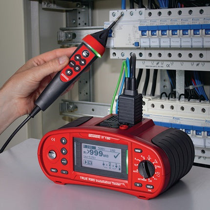 Comprobador de instalaciones Benning IT 130 ( 4000828919 ) para comprobar sistemas eléctricos