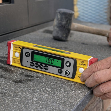 Stabila electronic spirit level TECH 196 DL ( 4000857028 ) 23 cm ± 0.5 mm/m ± 0.5 mm/m