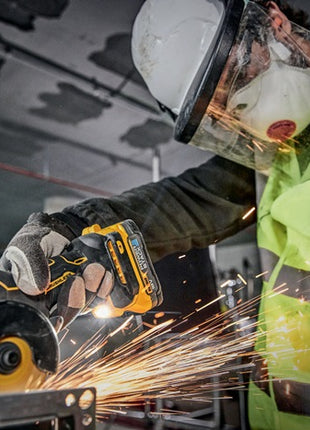 Akumulatorowa przecinarka do wielu materiałów Dewalt DCS438N ( 8001414501 ) 18 V