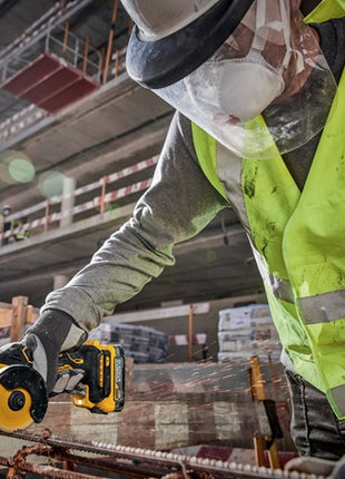 Akumulatorowa przecinarka do wielu materiałów Dewalt DCS438N ( 8001414501 ) 18 V
