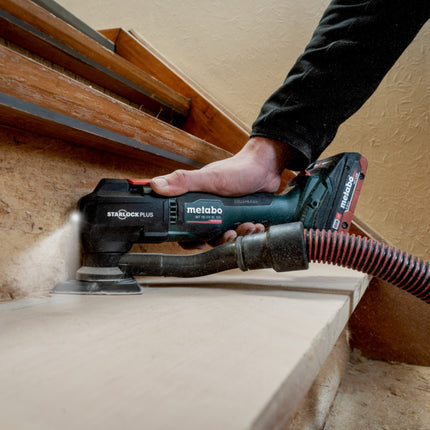 Metabo MT 18 LTX BL QSL multiutensile a batteria 18 V Brushless Starlock Plus ( 613088800 ) + 2x batteria 4,0 Ah + caricabatterie + 12 pz. accessori + metaBOX