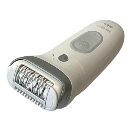 BRAUN Silk Epil 7-441 Epilierer Damen Haarentferner für langanhaltende Haarentfernung + Trimmeraufsatz + Mini-Rasierer Weiß / Silber
