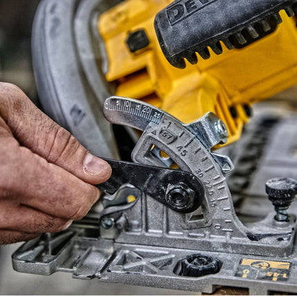 DeWalt DWE 576 K Handkreissaege 1600 Watt 190 mm Koffer 3 - toolbrothers