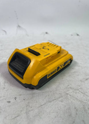 DeWalt DCB 183 Akkupack 18 V 2 0 Ah 2000 mAh XR Li Ion Akku mit Ladestandanzeige Gebraucht 1 - toolbrothers