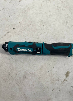 Makita DF012DSE Akku Knickschrauber 7 2V Neuwertig 2 - toolbrothers