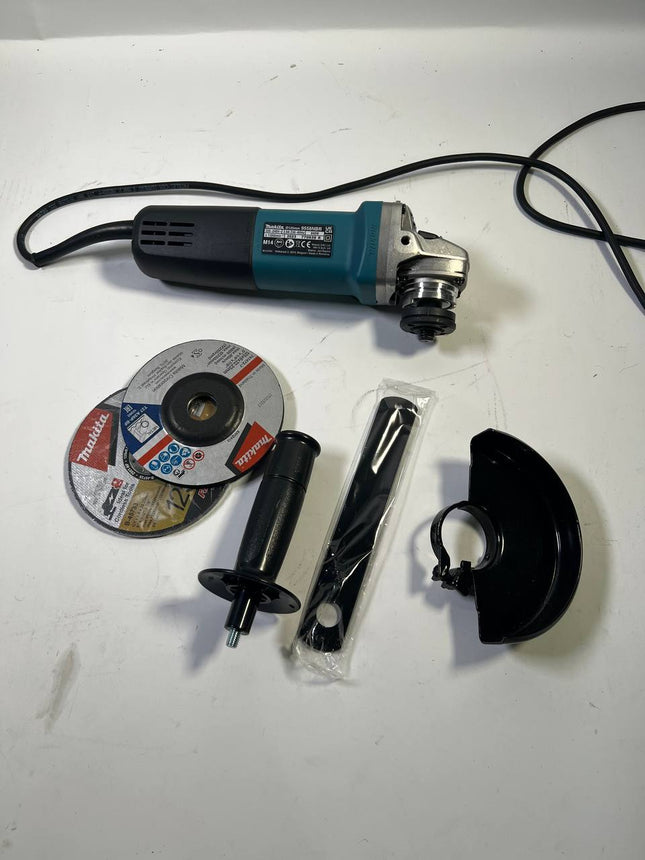 Makita 9558 HNRX1 Winkelschleifer 840 Watt 125 x 22 23 mm 11 000 U min Leicht Gebraucht 1 - toolbrothers
