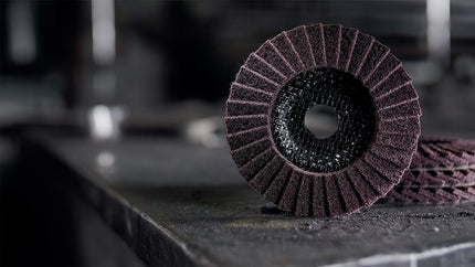 KLINGSPOR flap disc SMT 800 Ø 115 mm grain size very fine ( 8000352163 )